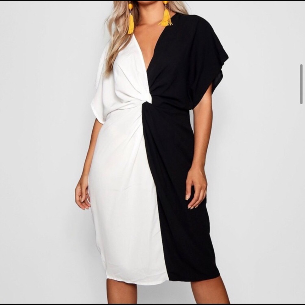 ✨Boohoo Plus Plunge Twist Front Midi Dress
